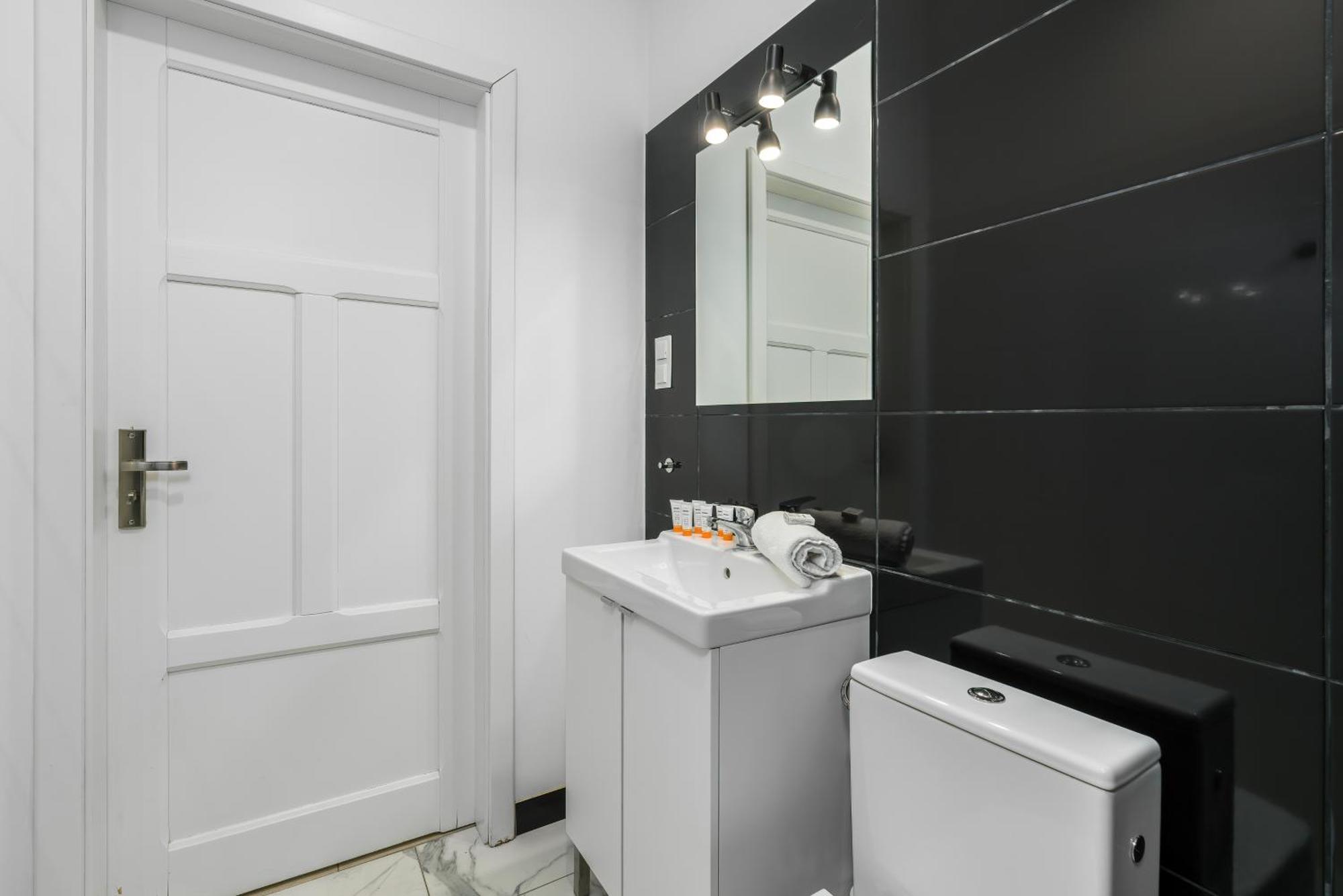 Old Town Studio Swiety Wojciech Street - Poznan By Noclegi Renters Exterior photo